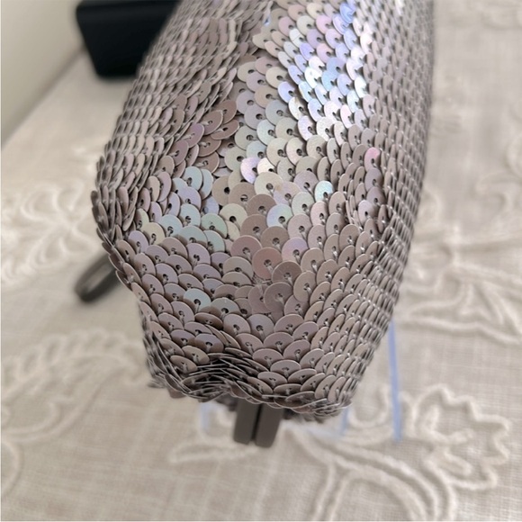 Coach Rare EUC Audrey Sequin Clutch Wristlet with Kiss Lock - Picture 11 of 13